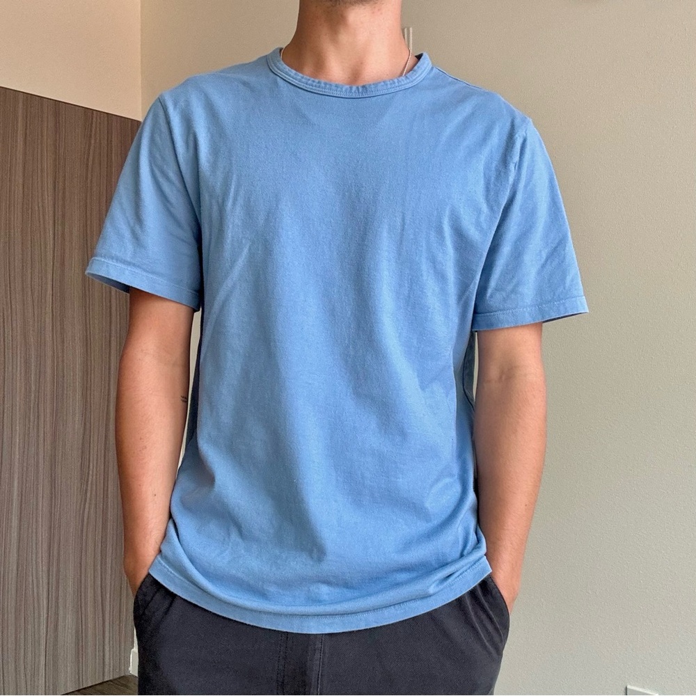 Vince Classic Blue Men's T-Shirt